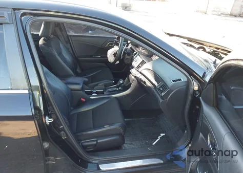 2016 Honda Accord Sport z USA, uszkodzony, nr VIN 1HGCR2F54GA113134